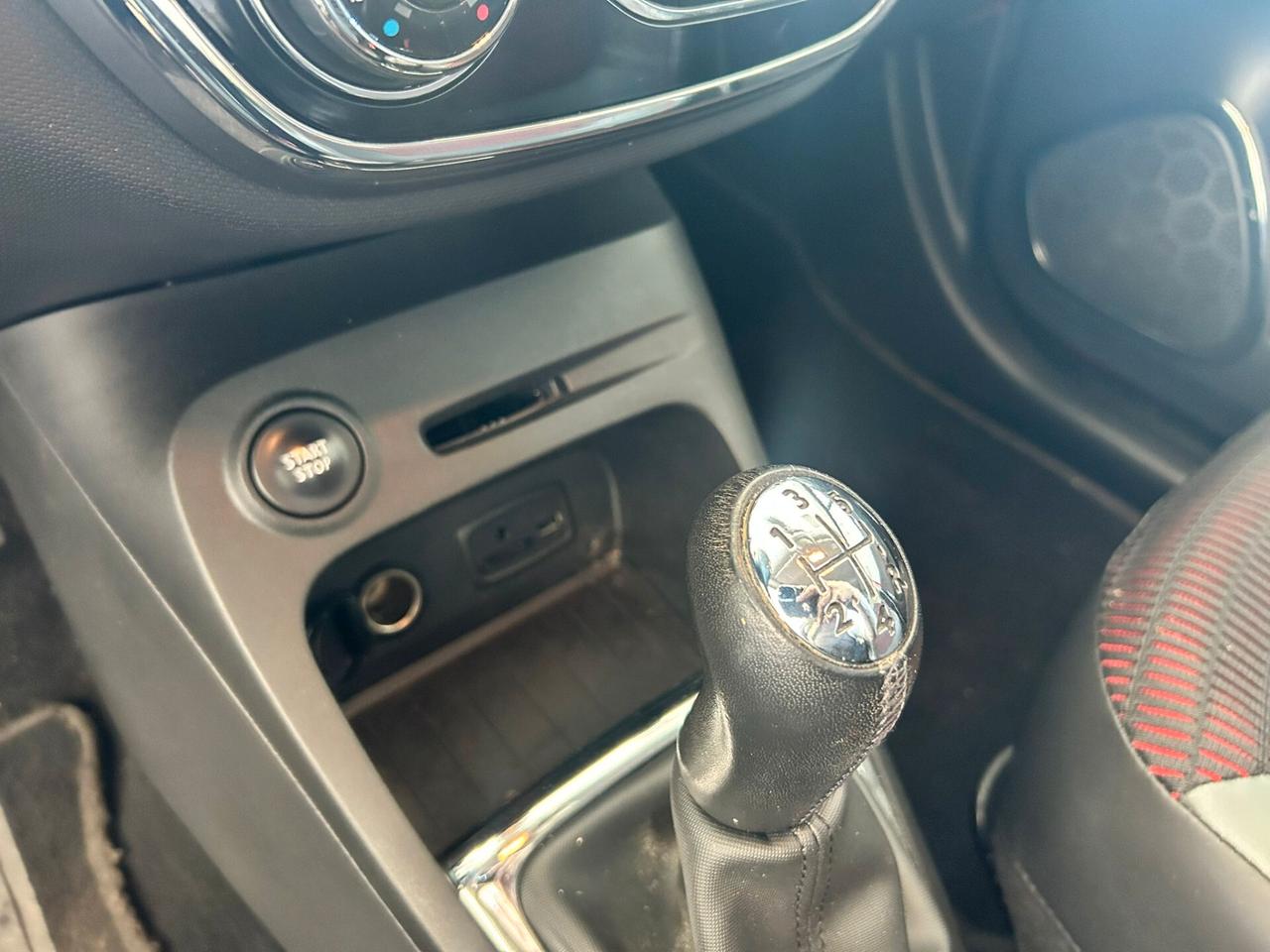 Renault Captur 1.5 dCi x neopatentati 2015