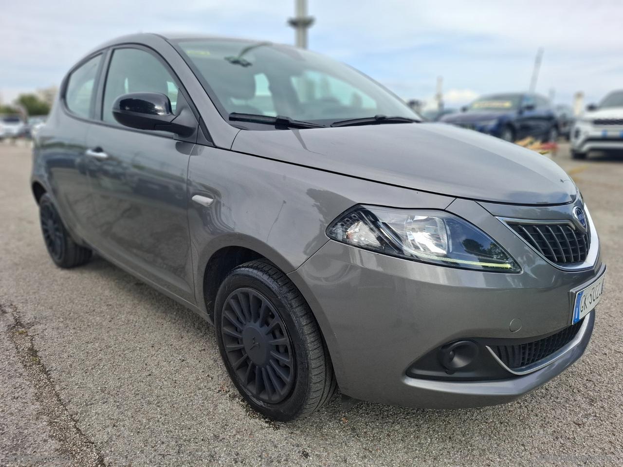 LANCIA Ypsilon 1.0 FireFly 5p.S&S Hybrid Silver