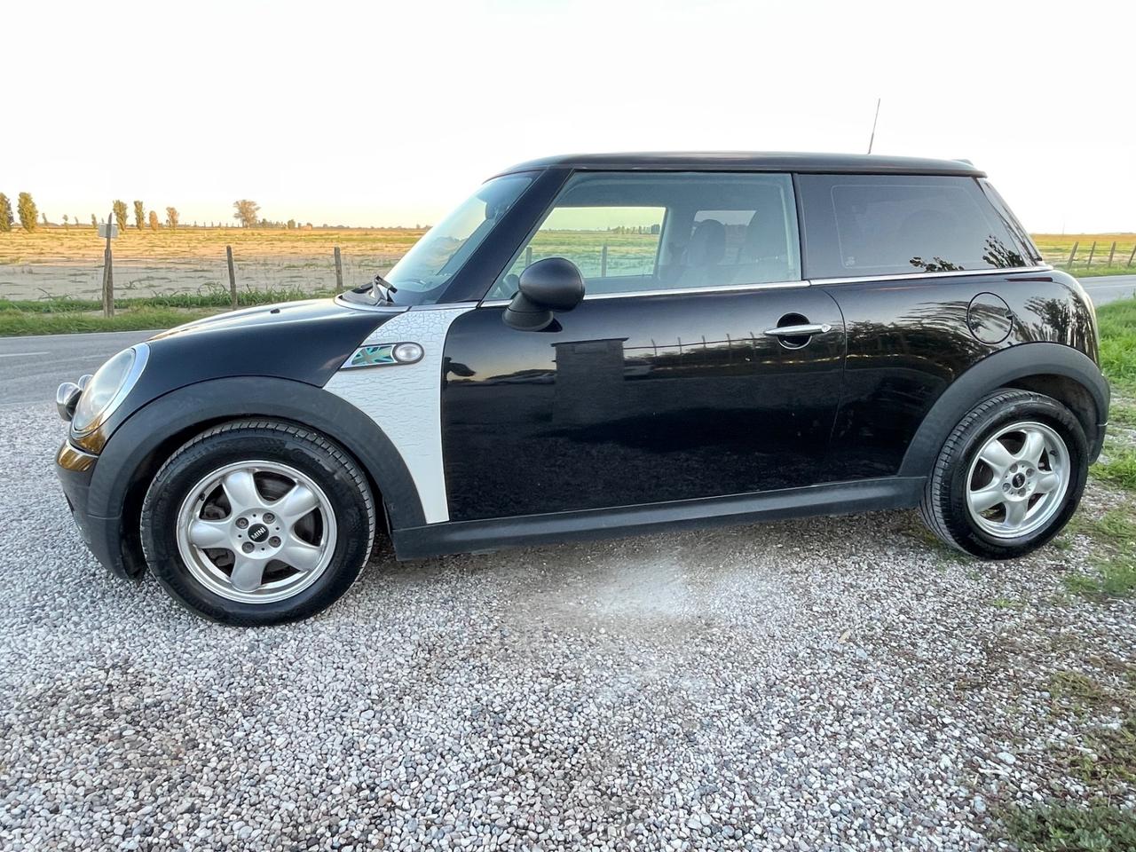 Mini 1.4 16V Ray
