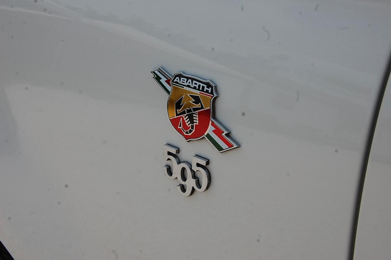 Abarth 595 1.4 Turbo T-Jet 160 CV Pista
