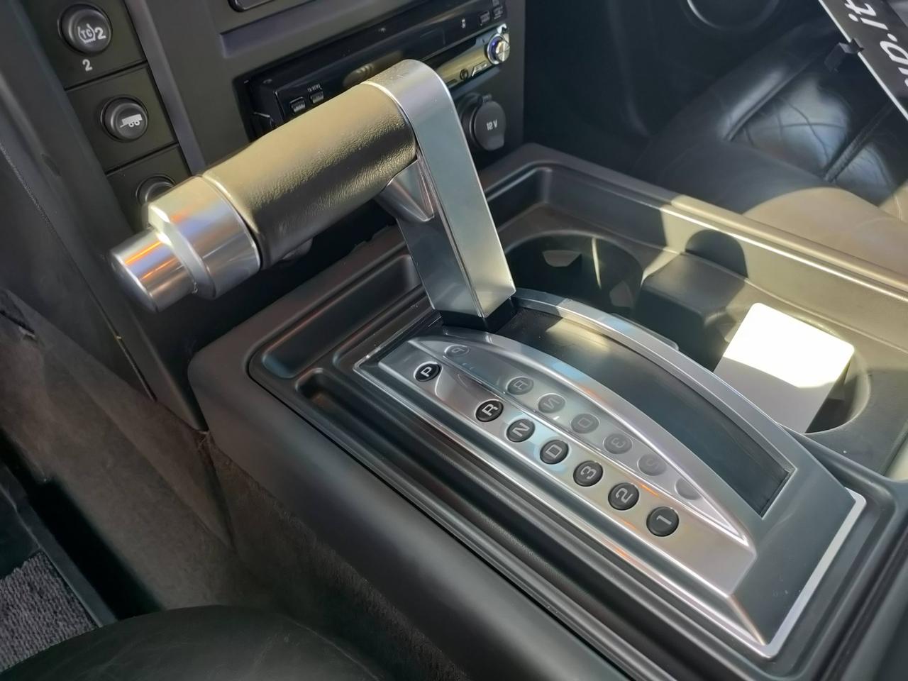 HUMMER H2 - H2