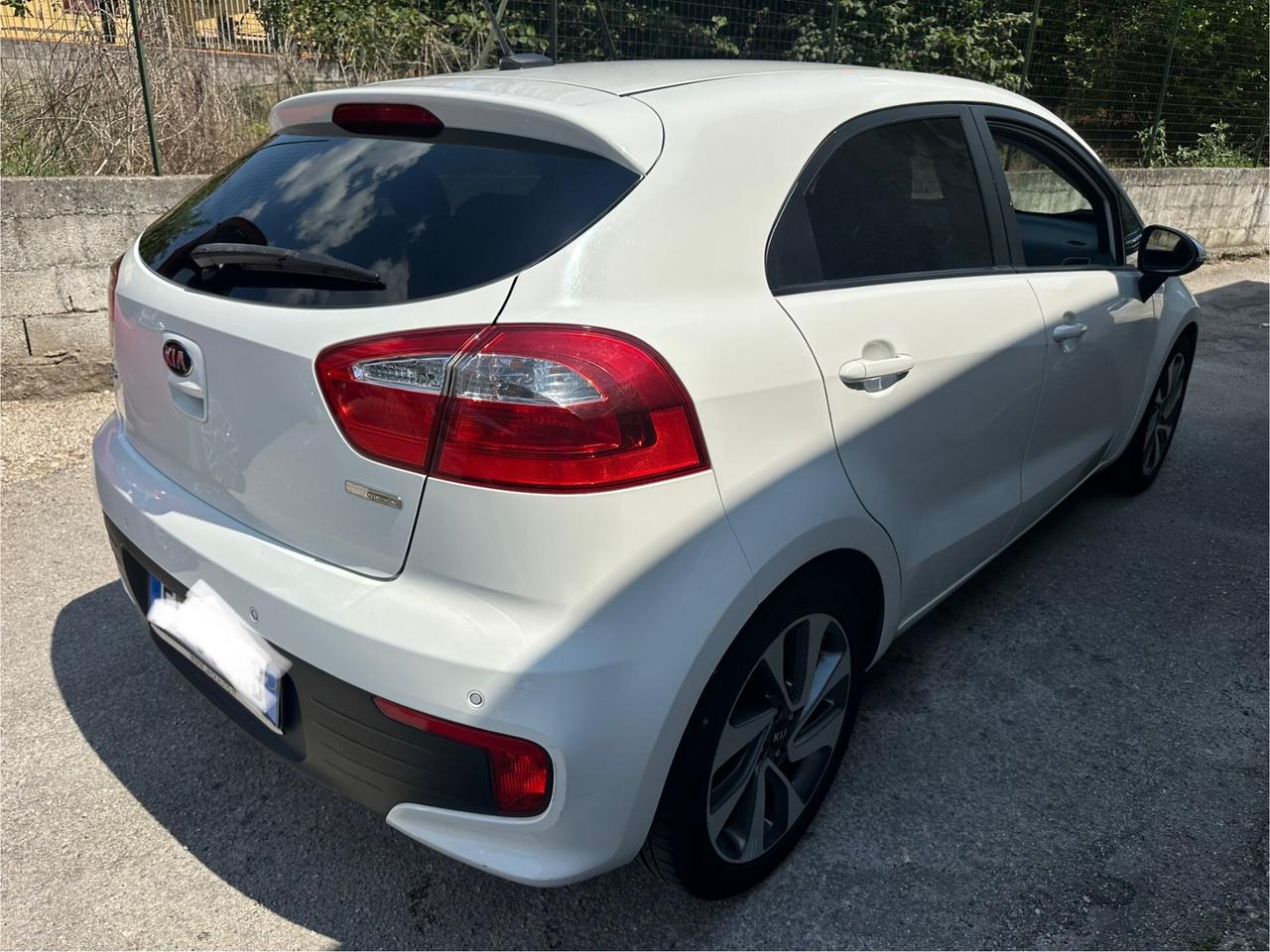 Kia Rio 1.1 CRDi 5p. Cool