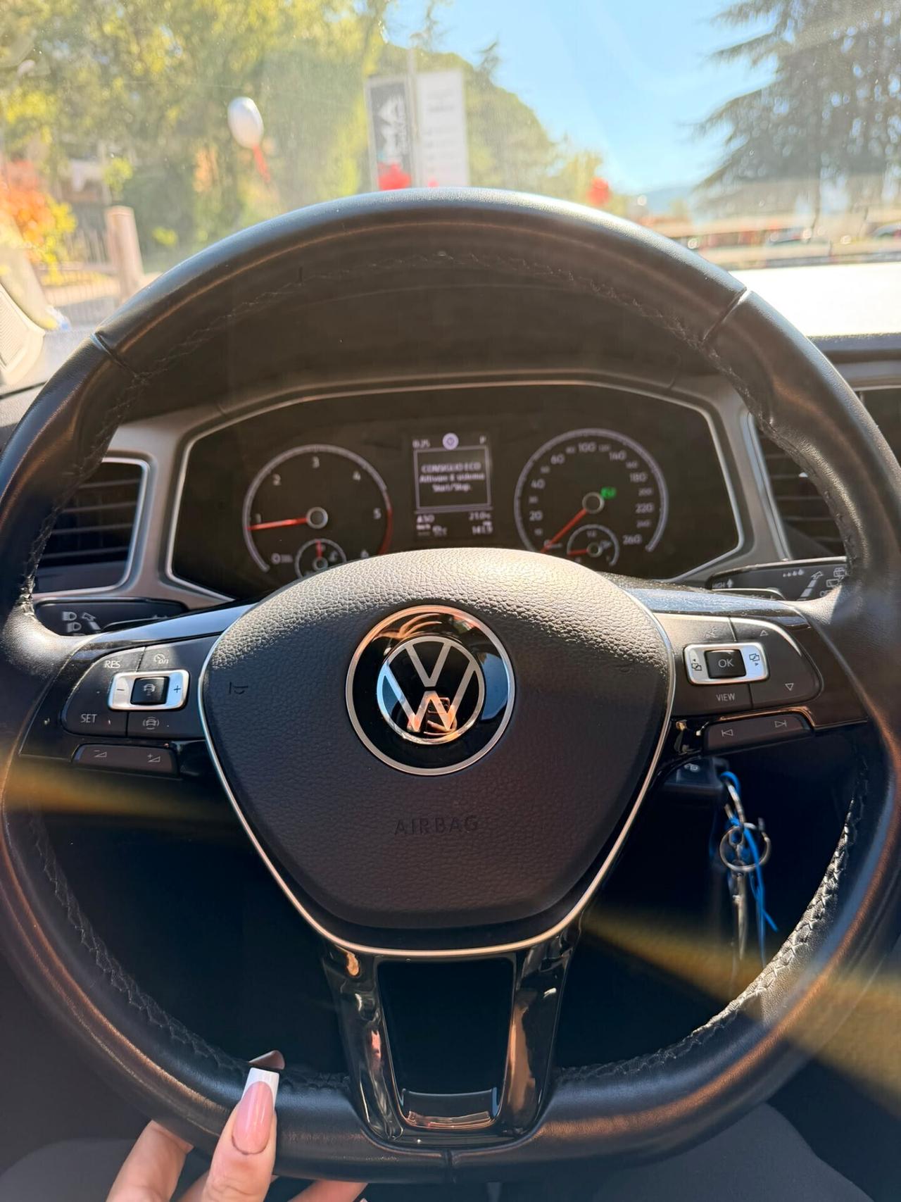 Volkswagen T-Roc 2.0 TDI SCR 150 CV DSG Business BlueMotion Technology