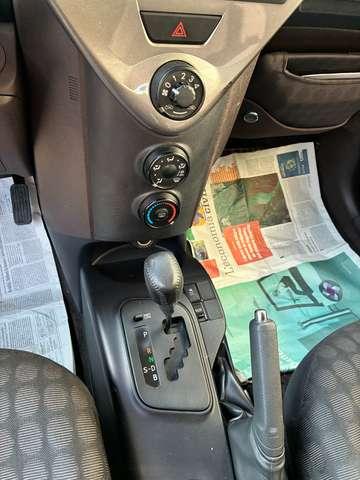 Toyota iQ 1.0 68 CV AUTO SOL