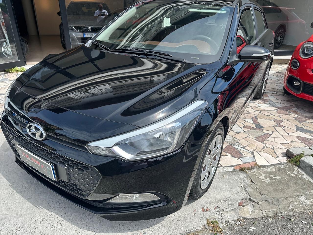 Hyundai i20 1.1 CRDi 12V 5 porte Comfort