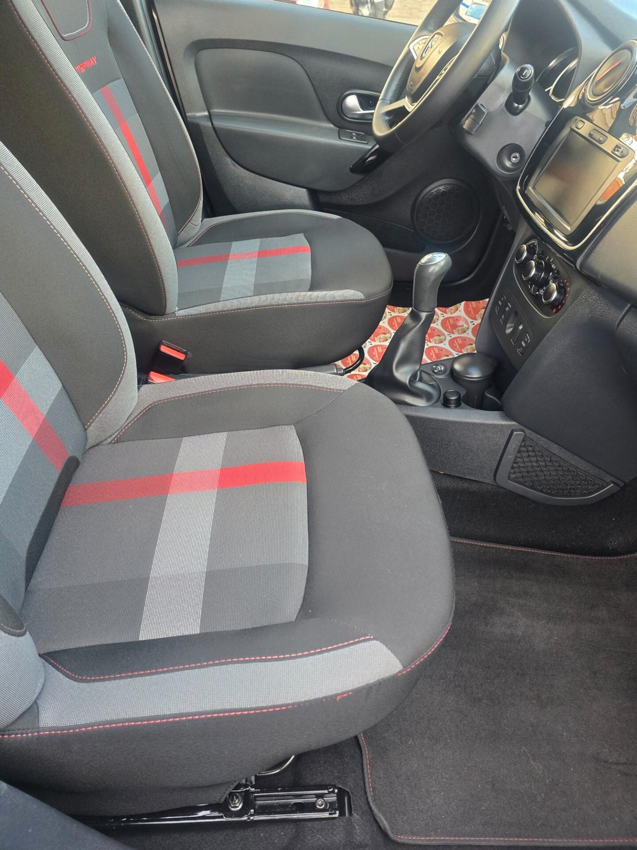 Dacia Sandero Stepway 0.9 TCe Turbo GPL 90 CV S&S Techroad