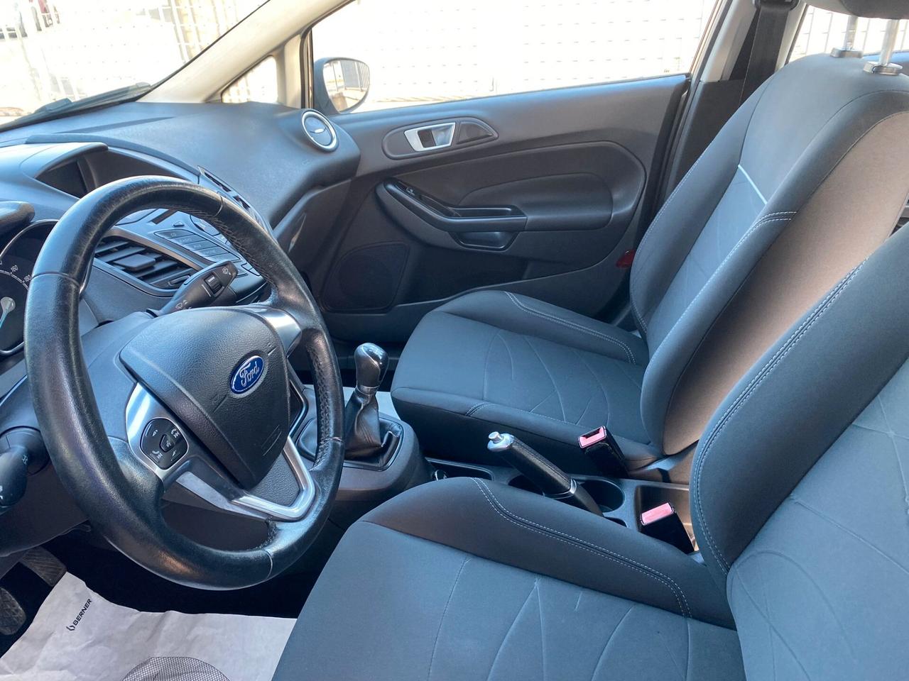 Ford Fiesta 1.5 TDCi 75CV 5 porte Titanium