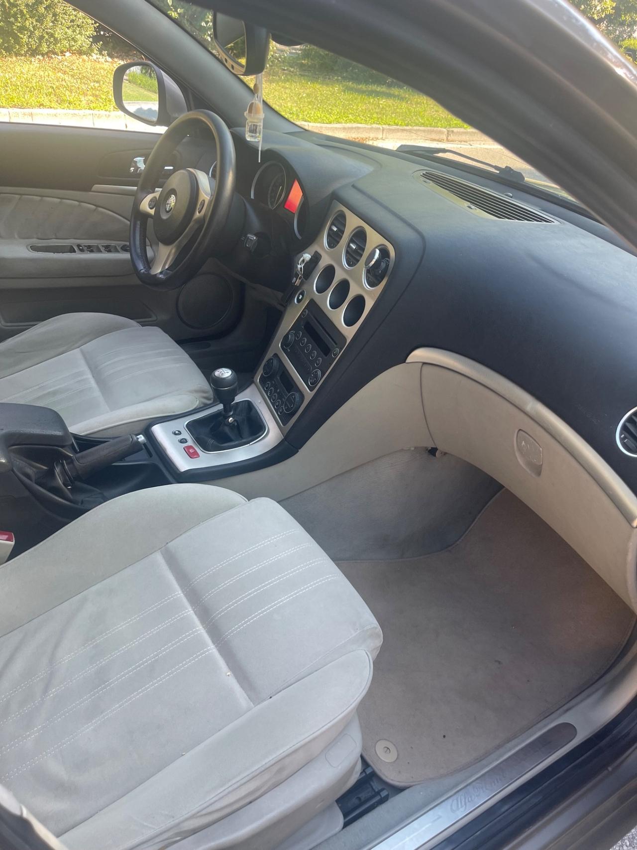 Alfa Romeo 159 2.4 JTDm 20V 200 CV Sportwagon Progression