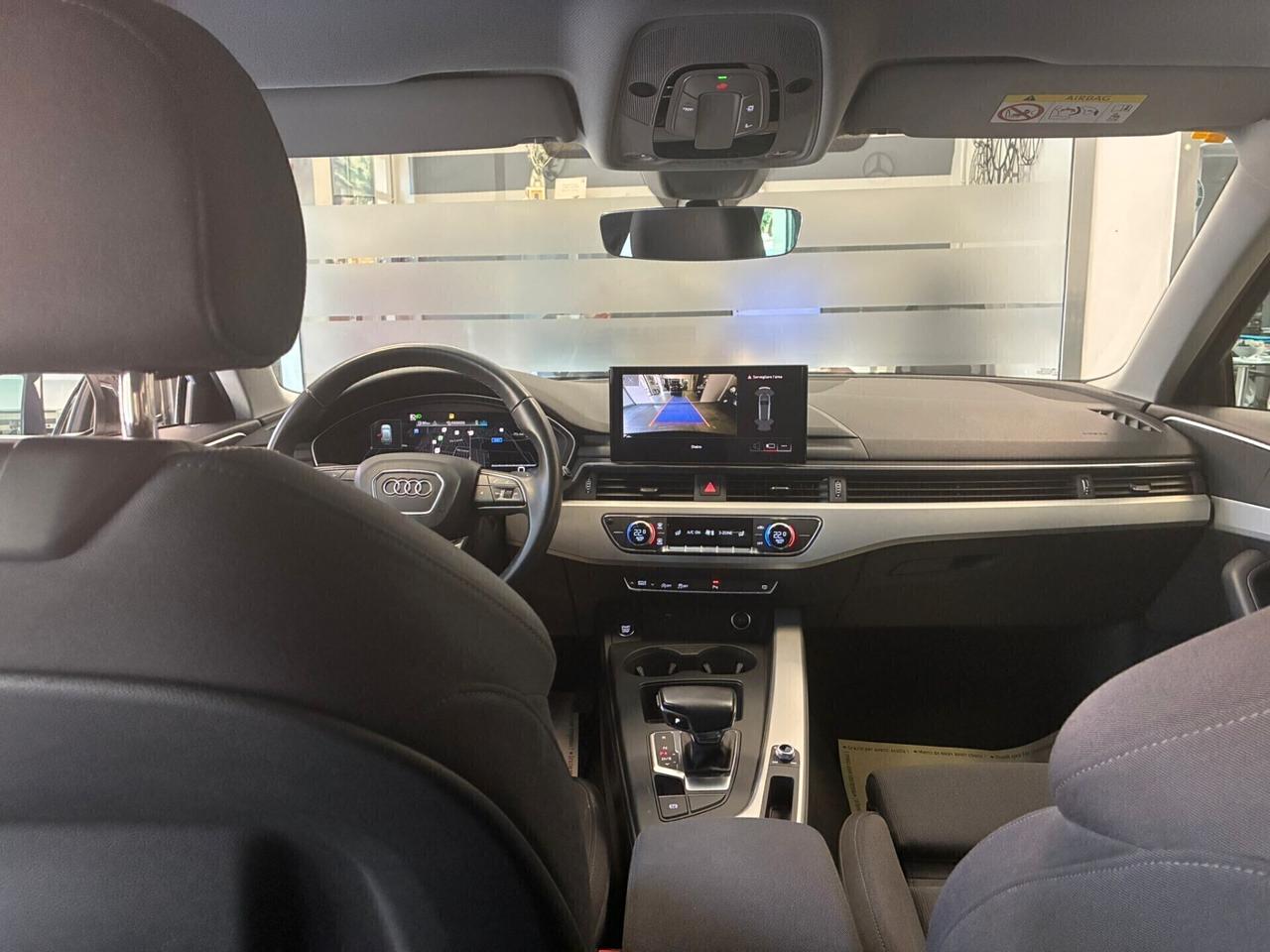 Audi A4 Avant 35 TDI/163 CV S tronic S line