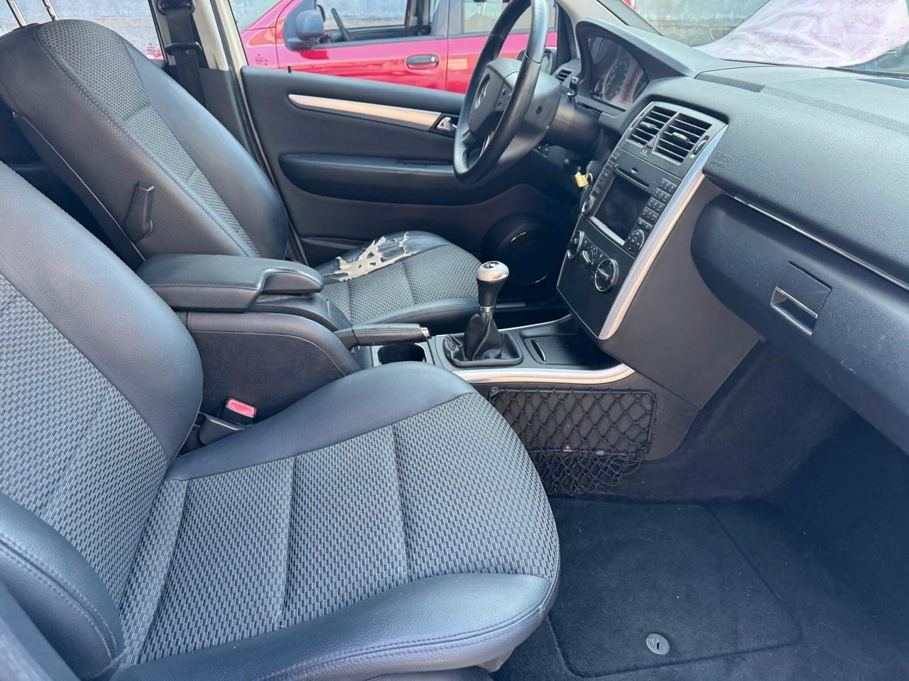 Mercedes-benz B 200 CDI Premium