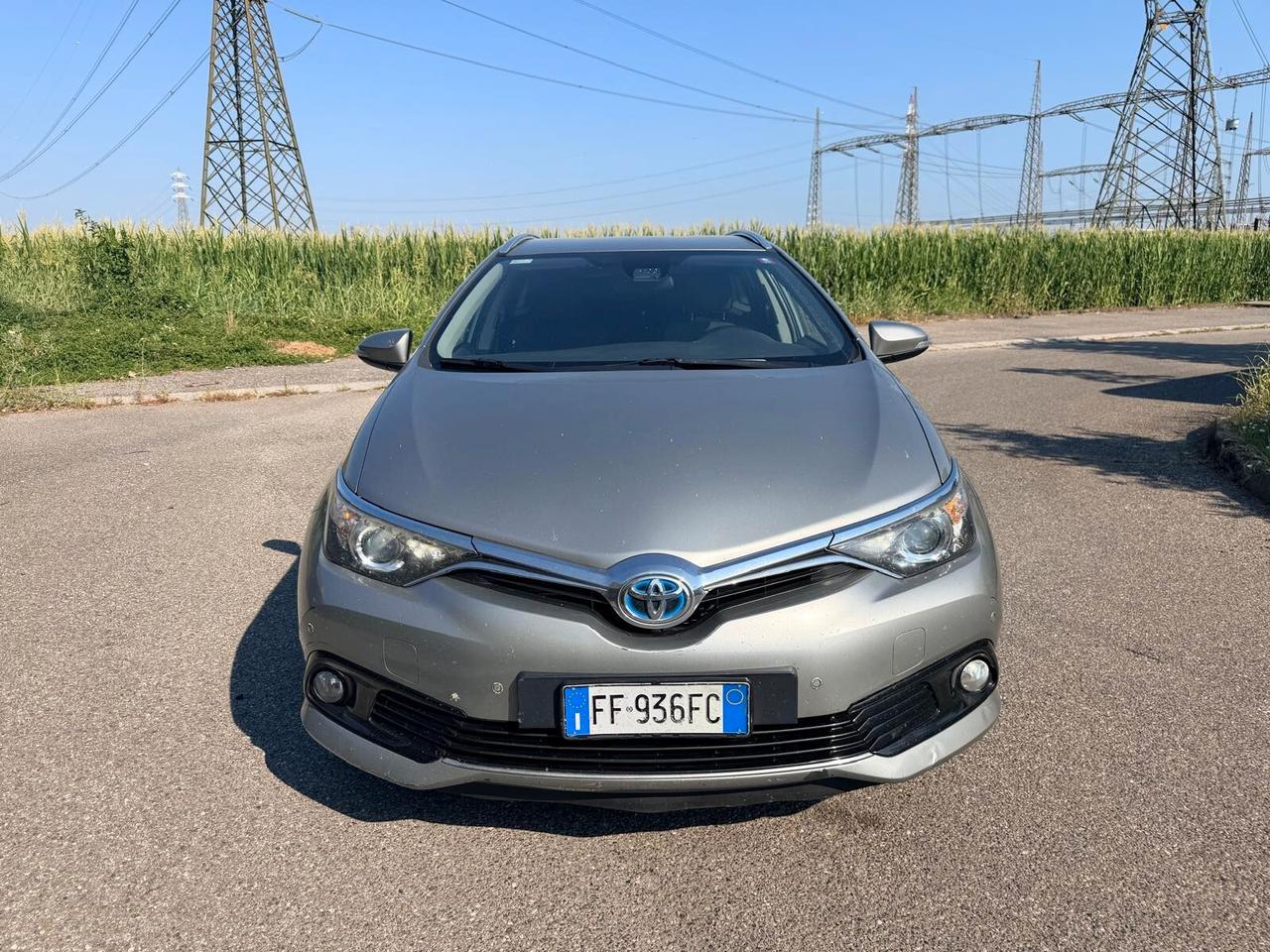 Toyota Auris Touring Sports 1.8 Hybrid Lounge