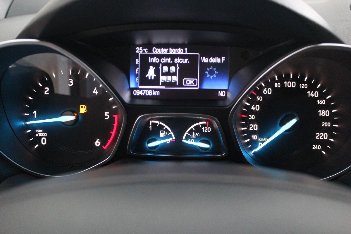 FORD - Kuga - 2.0 TDCI 120 CV S&S 2WD ST-Line
