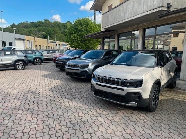 Jeep Avenger 1.2 Turbo 100 CV E-DCT6 MHEV Summit + TETTO PANORAMICO APRIBILE.(Guidabile da Neopatentati!!