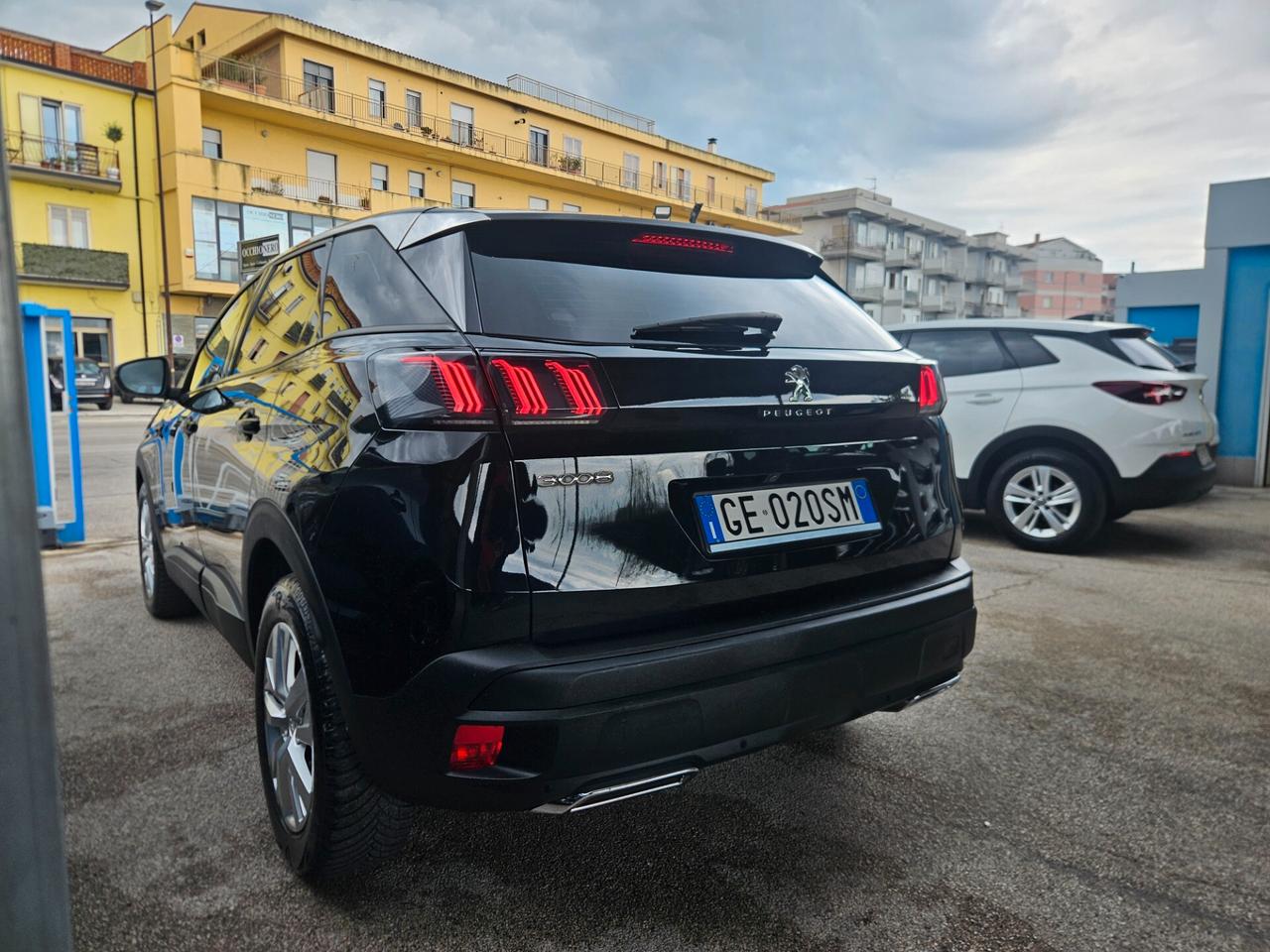 Peugeot 3008 BlueHDi 130 S&S EAT8 Active Business