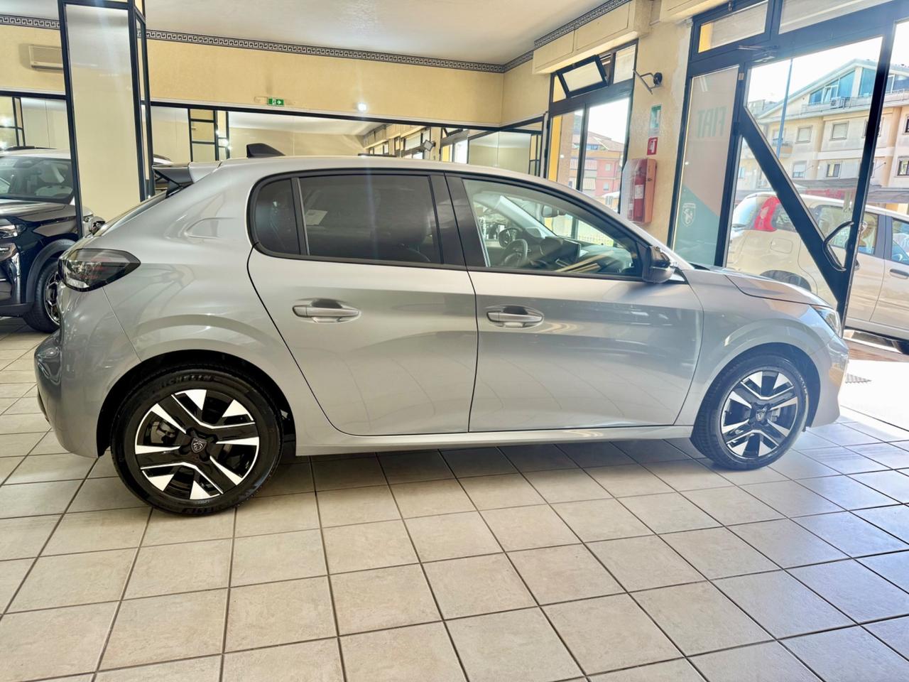 Peugeot 208 PureTech 100 Stop&Start 5 porte Allure