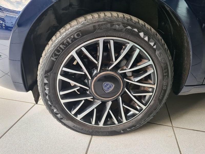 Lancia Ypsilon 1.2 69cv Platinum
