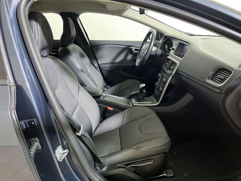 Volvo V40 Cross Country V40 Cross Country D2 Business Plus