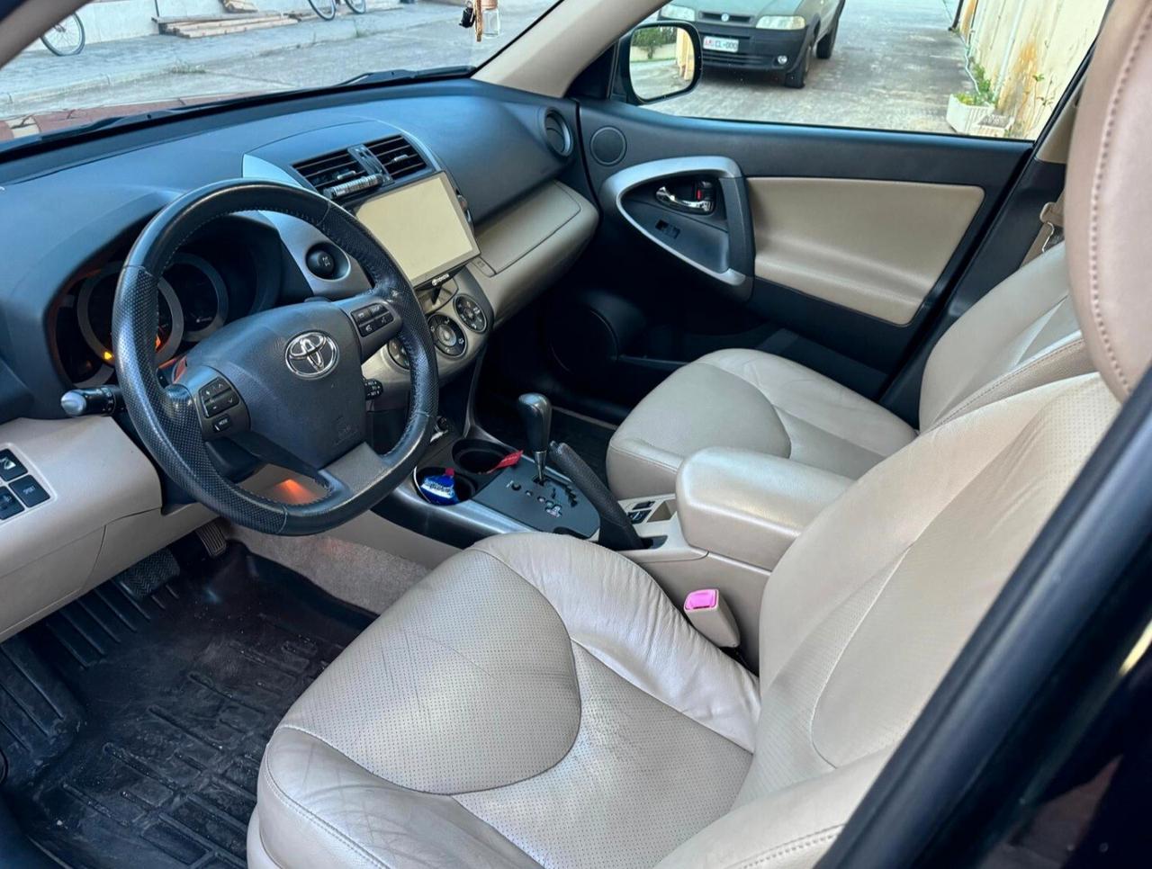 Toyota RAV 4 RAV4 Crossover 2.2 D-4D 150 CV DPF Luxury