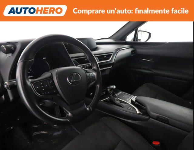 LEXUS UX Full Electric UX Hybrid Executive