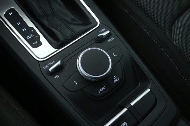 AUDI Q2 1.6 TDI S tronic Sport / Neopatentati