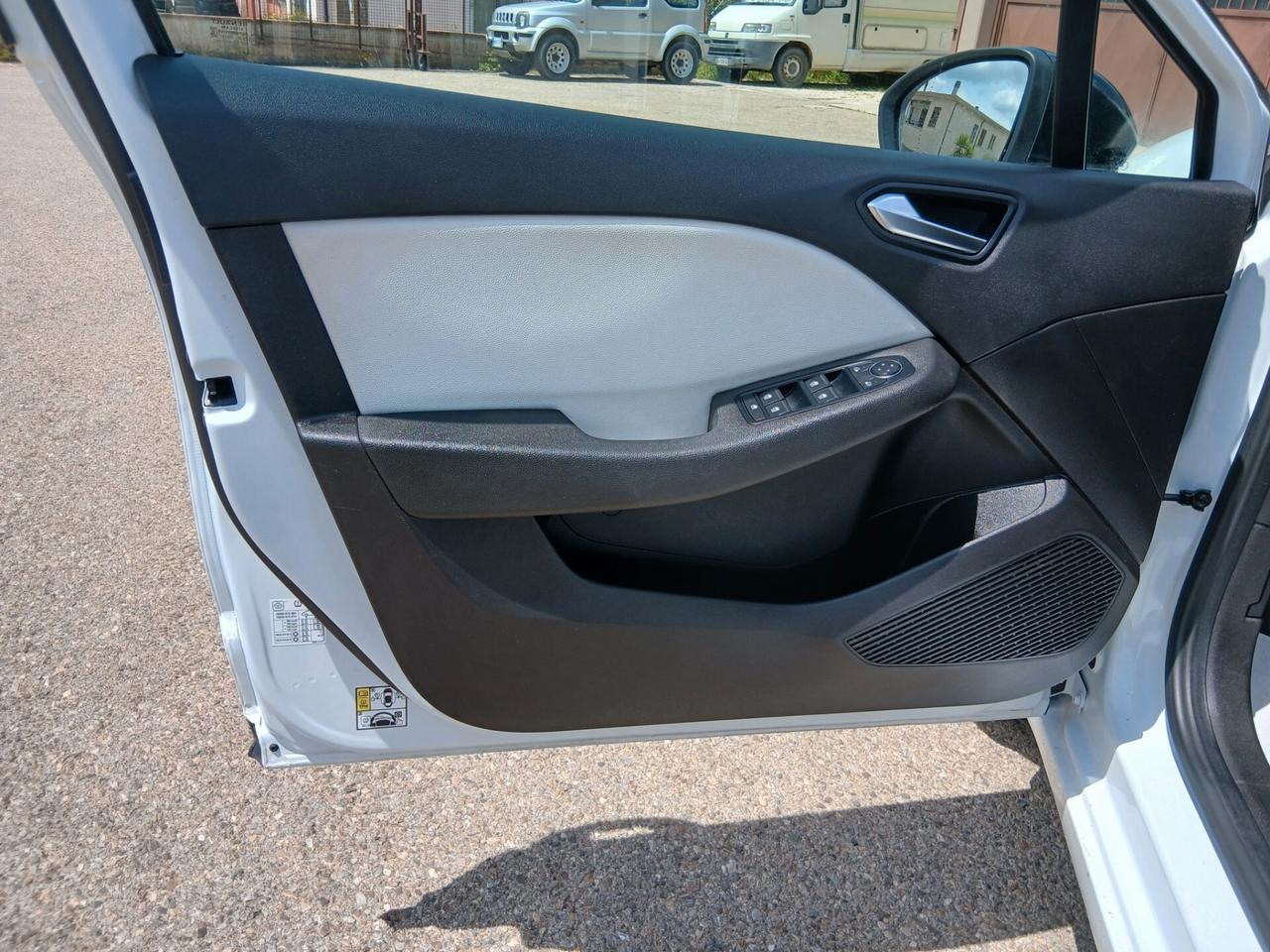 Renault Clio TCe 100 CV GPL 5 porte Techno