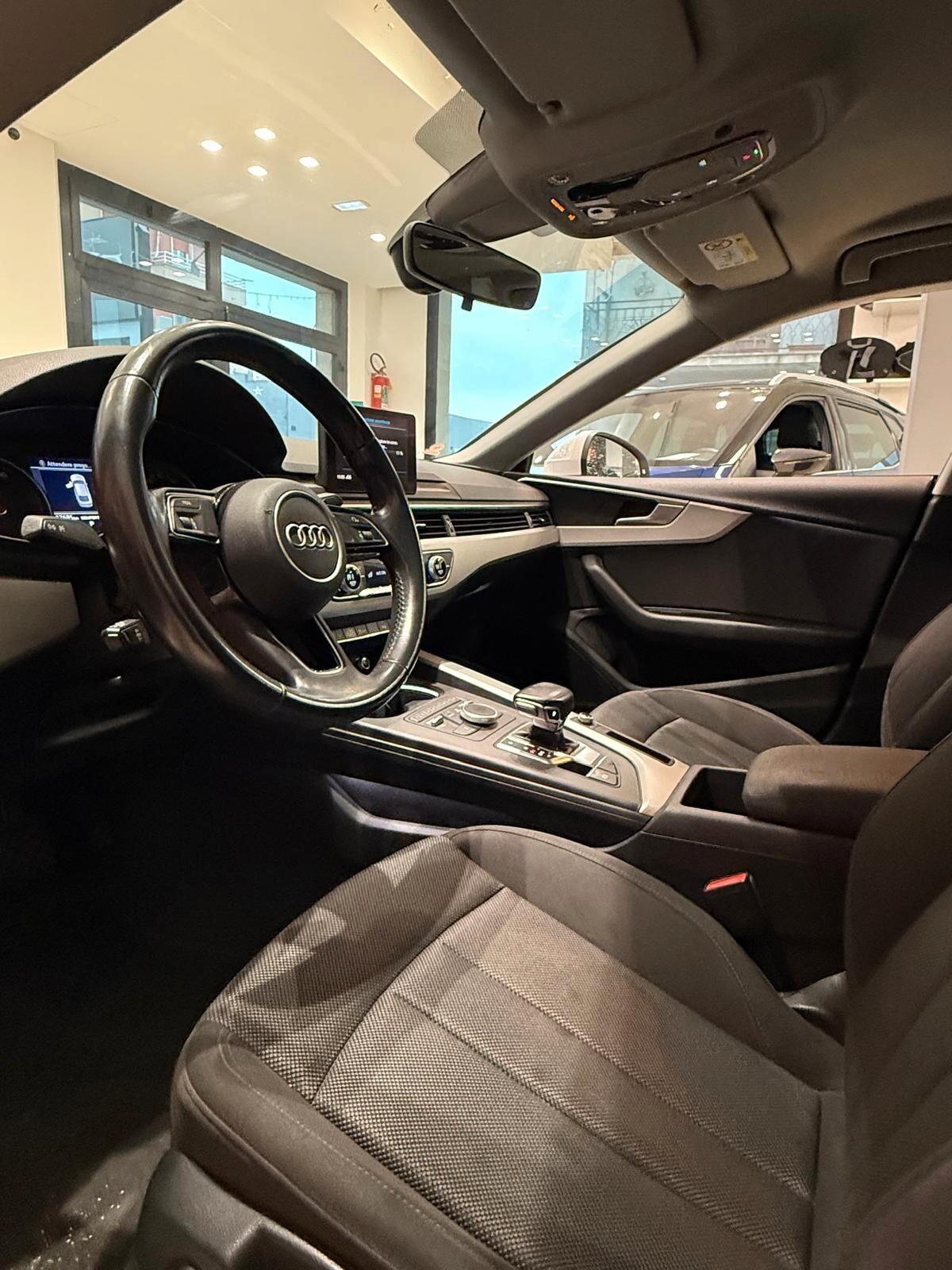 Audi A5 SPB 45 TDI quattro S tronic Business