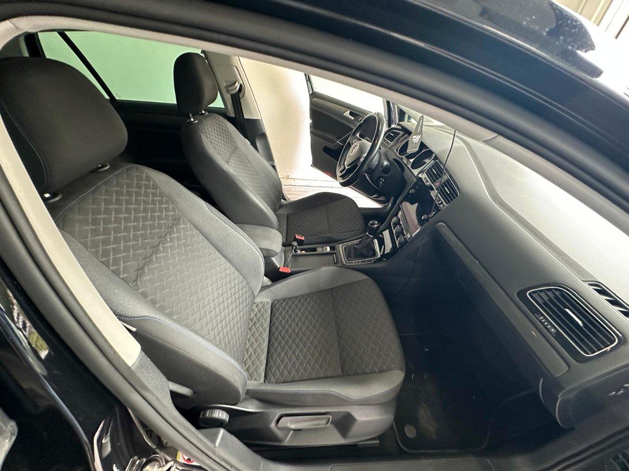 Volkswagen Golf 5 Porte Golf 5p 1.6 tdi Highline 115cv