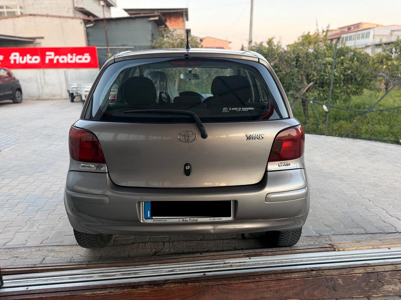 Toyota Yaris 1.4 D-4D 5 porte Sol OK NEOPATENTATI