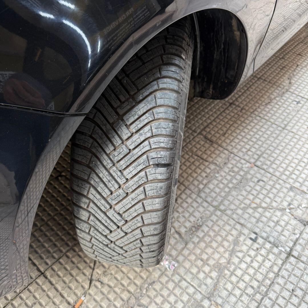 Opel Corsa 1.2 5 porte Cosmo