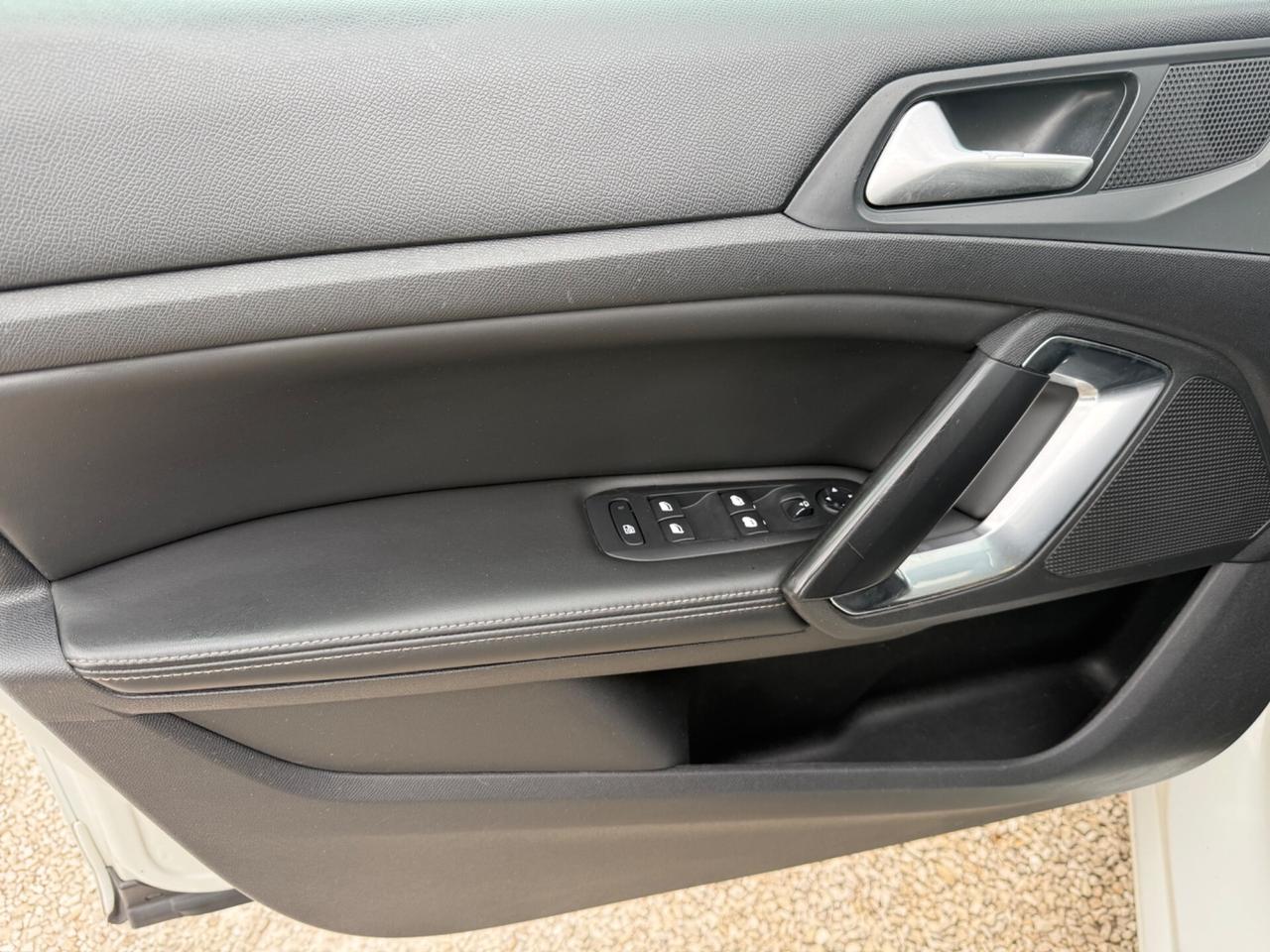 Peugeot 308 BlueHDi 120 S&S EAT6 Allure