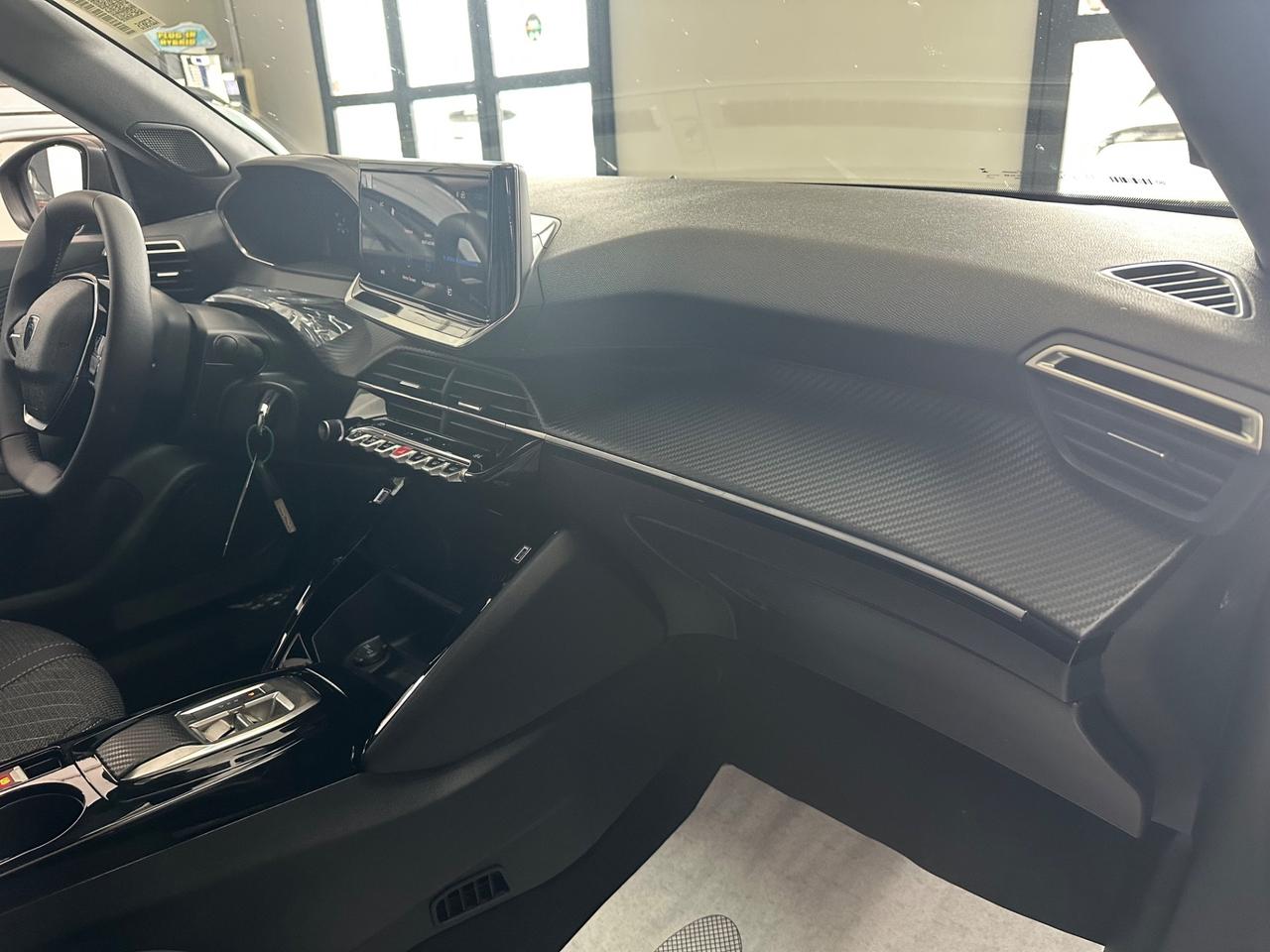 Peugeot 2008 Hybrid 110 e-DCS6 Allure