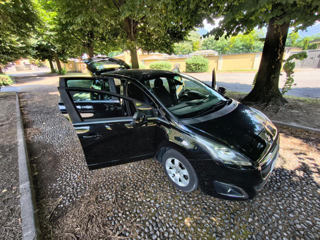 PEUGEOT 5008 BlueHDi 120 CV AUTOMATICA