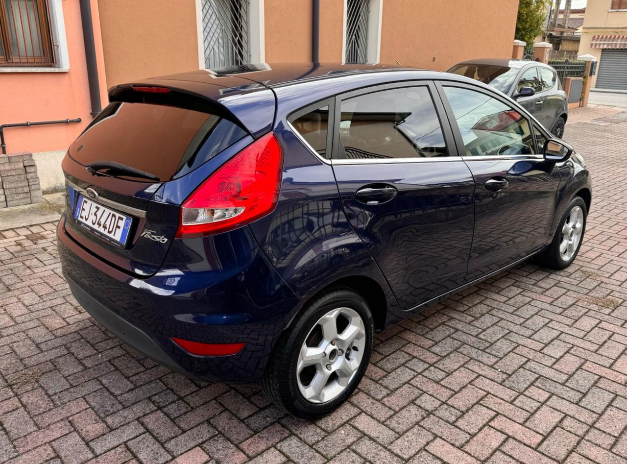 Ford Fiesta 1.2 Benzina