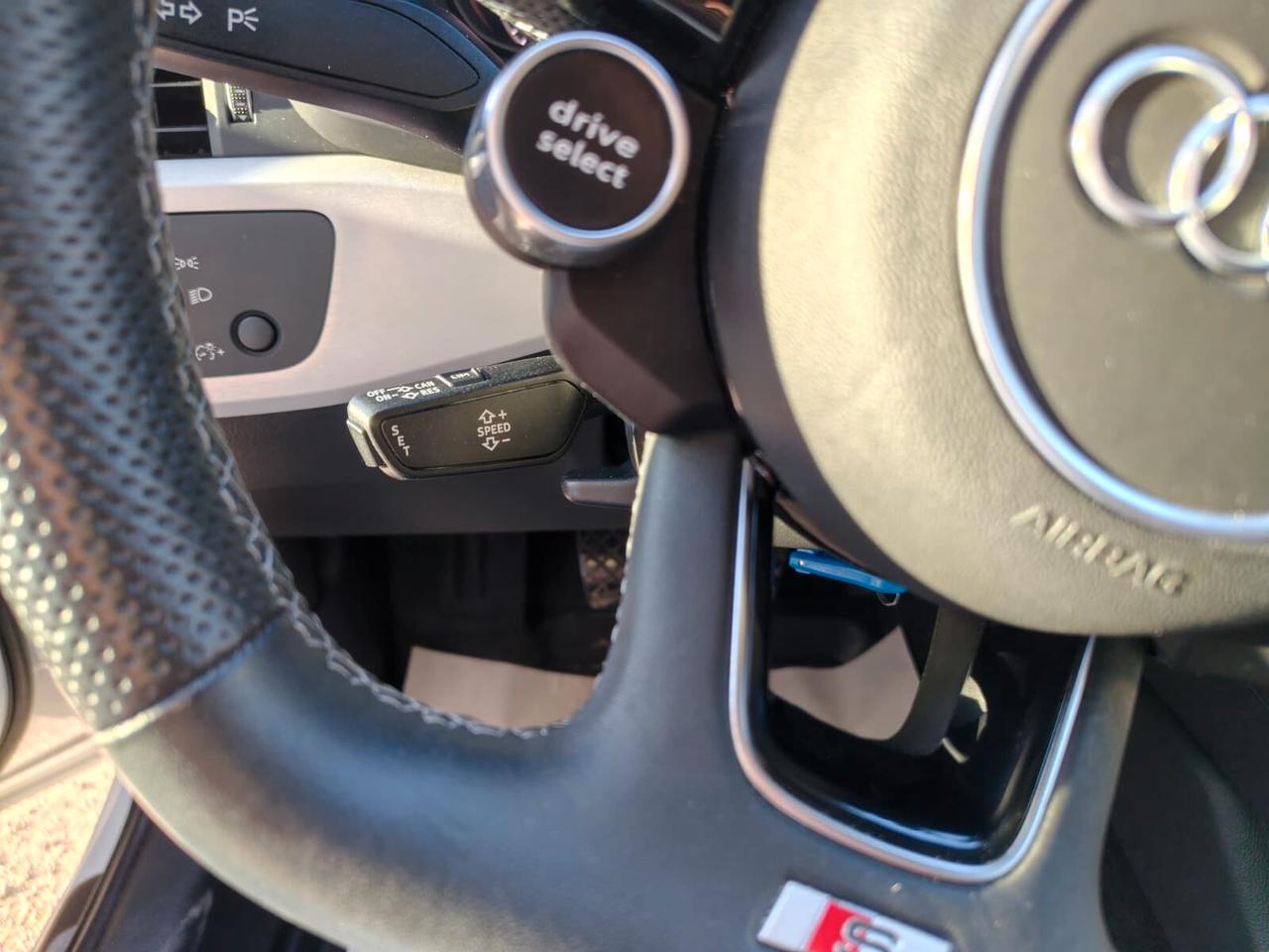 Audi A4 Avant 2.0 TDI 122 CV