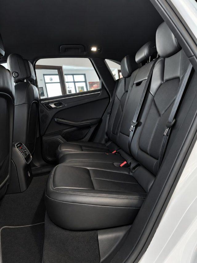 PORSCHE Macan 2.0 benzina Pelle Navigatore
