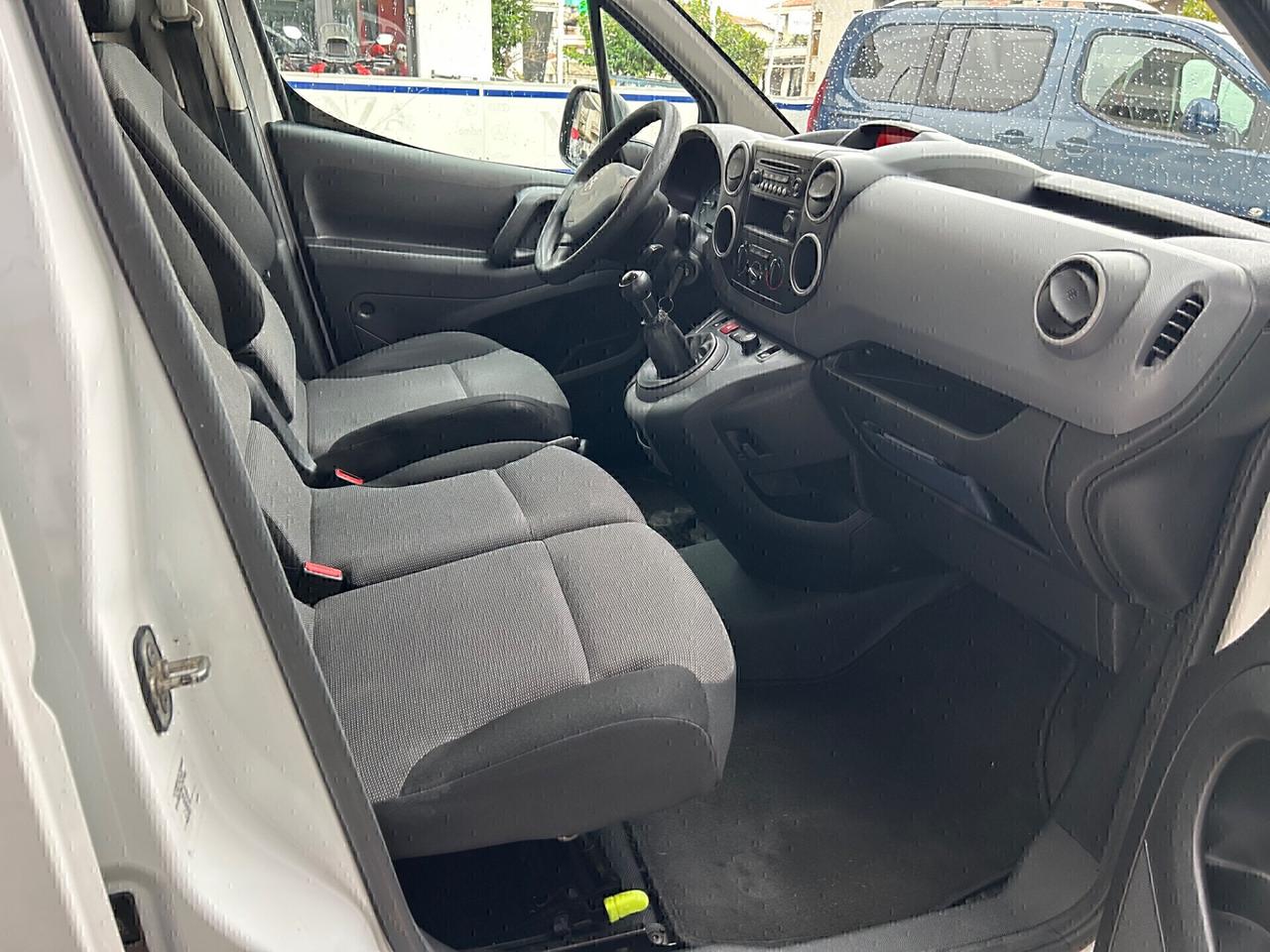 Peugeot PARTNER 1.6 HDI 3 POSTI “ 100 CV “