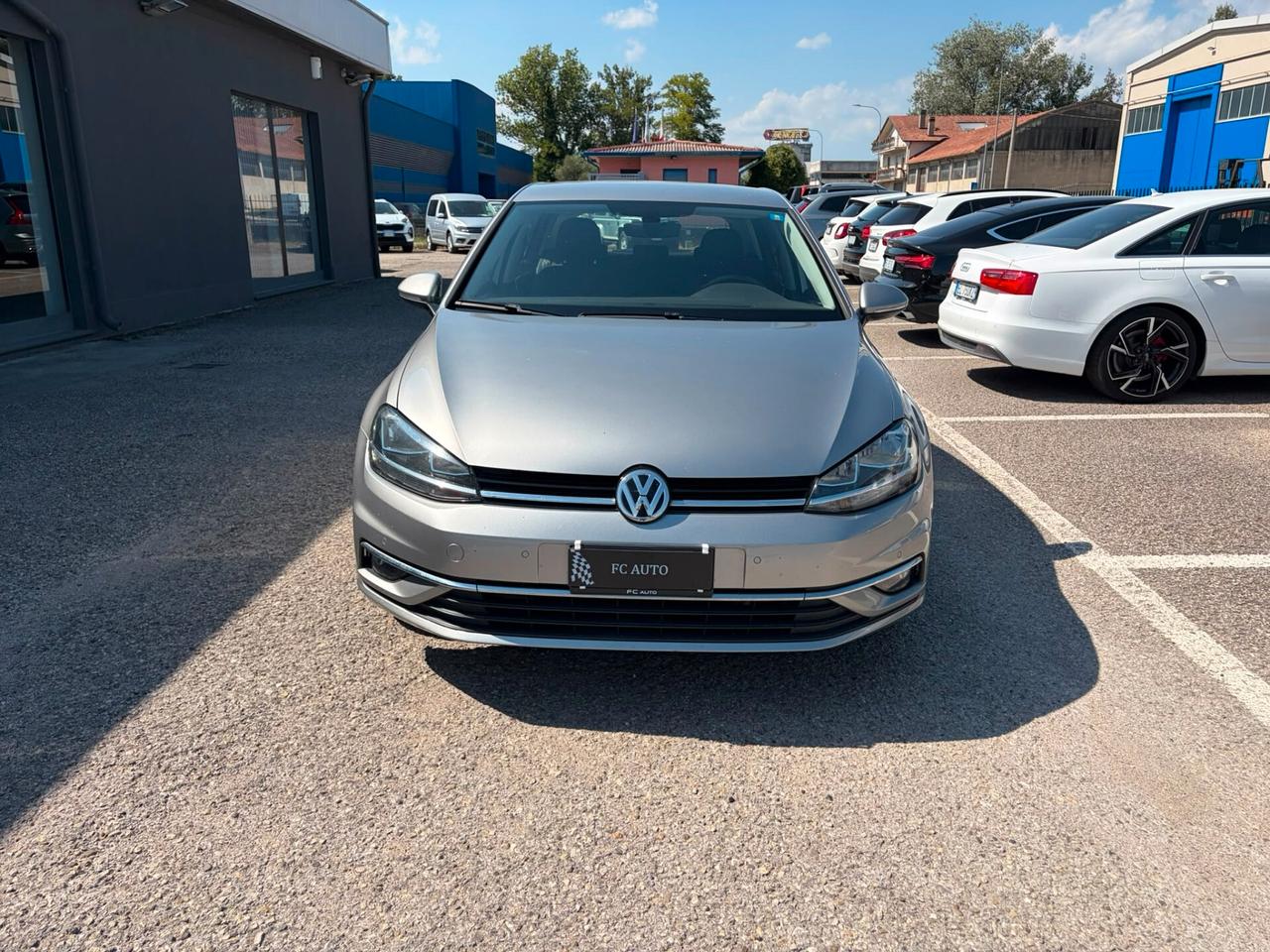 Volkswagen Golf 2.0 TDI DSG 5p. Business BlueMotion Technology