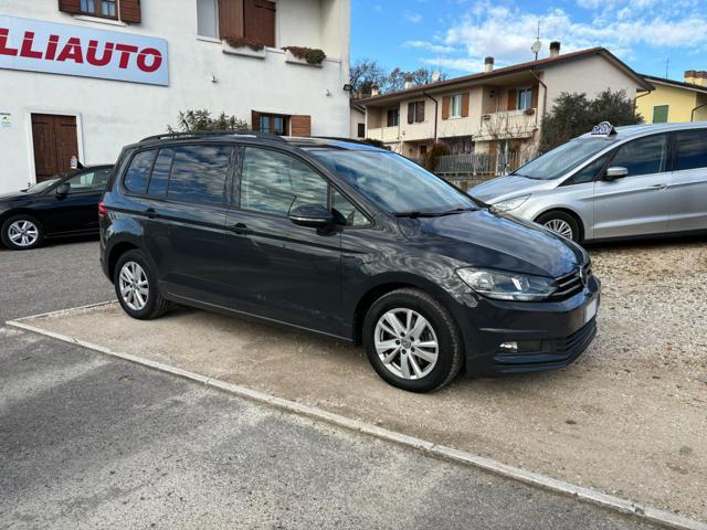 VOLKSWAGEN Touran 2.0 TDI 115 CV DSG Business BMT NEOPATENTATI