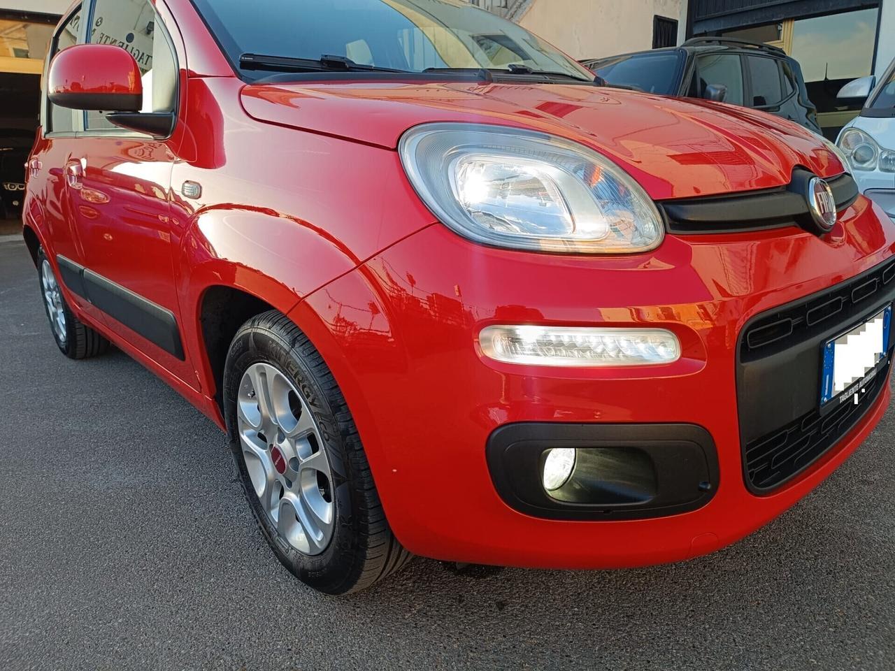 Fiat Panda 1.3 MJT 95 CV S&S Lounge 2017