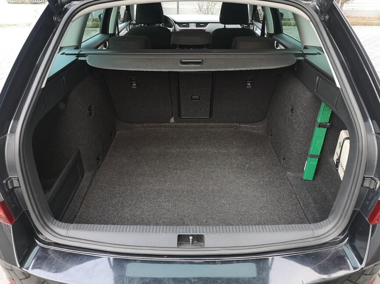 Skoda Octavia 1.6 TDI CR 115 CV DSG Wagon Executive