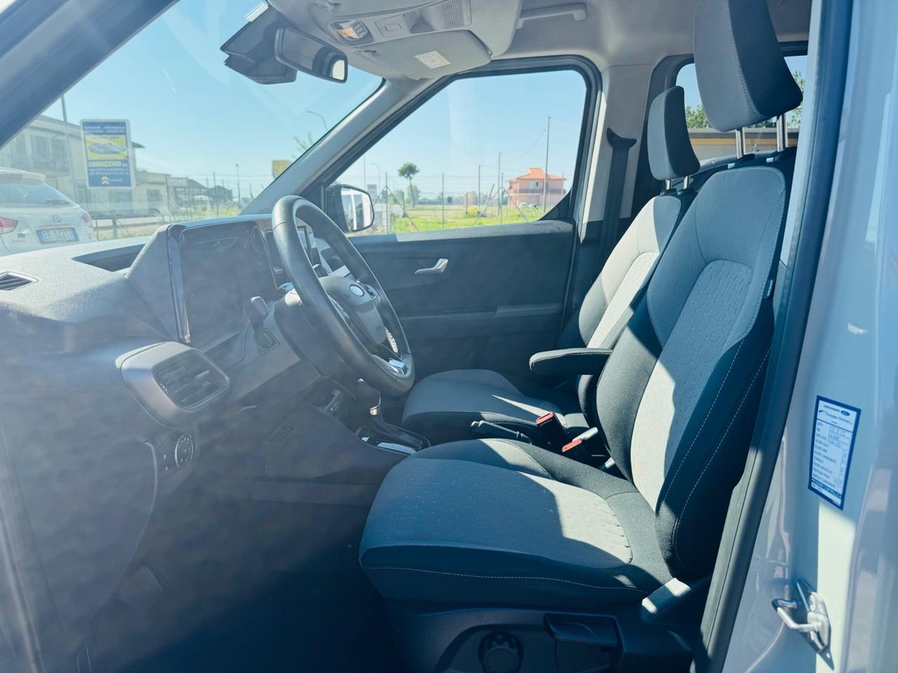 Ford Tourneo Courier 1.0 EcoBoost Active