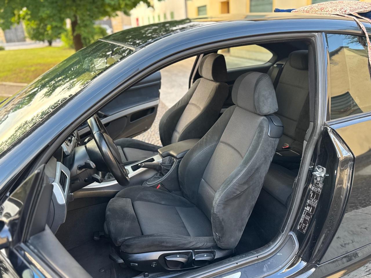 BMW 320d Coupé M Sport – E92 – 177 CV – Youngtimer – 4.900€