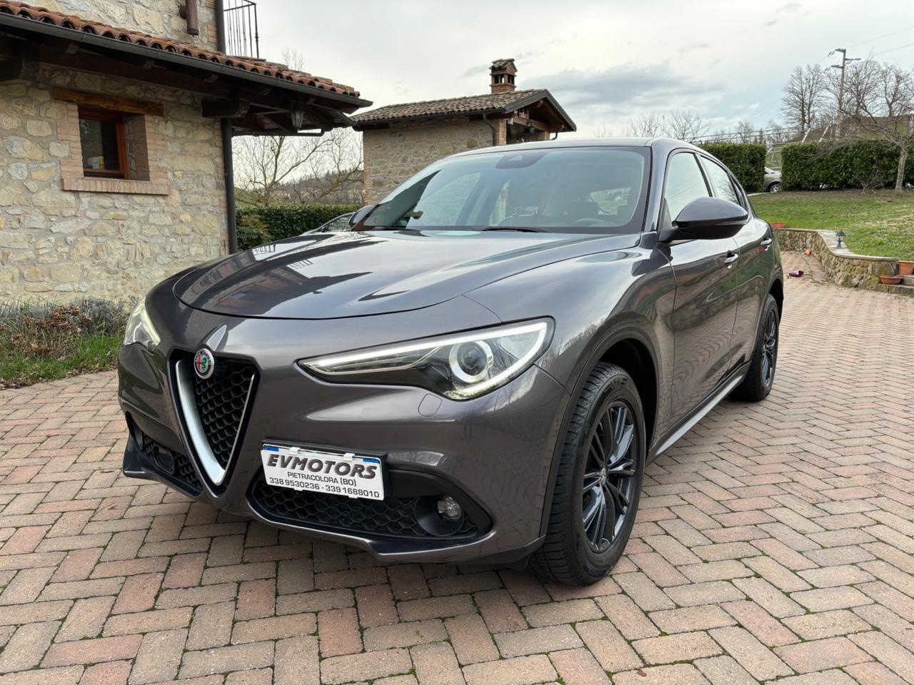 Alfa Romeo Stelvio 2.2 Turbodiesel 210 CV AT8 Q4 Executive