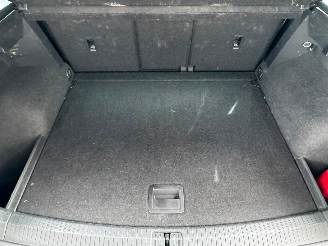 Volkswagen Tiguan 2.0 TDI 150 CV SCR DSG Elegance