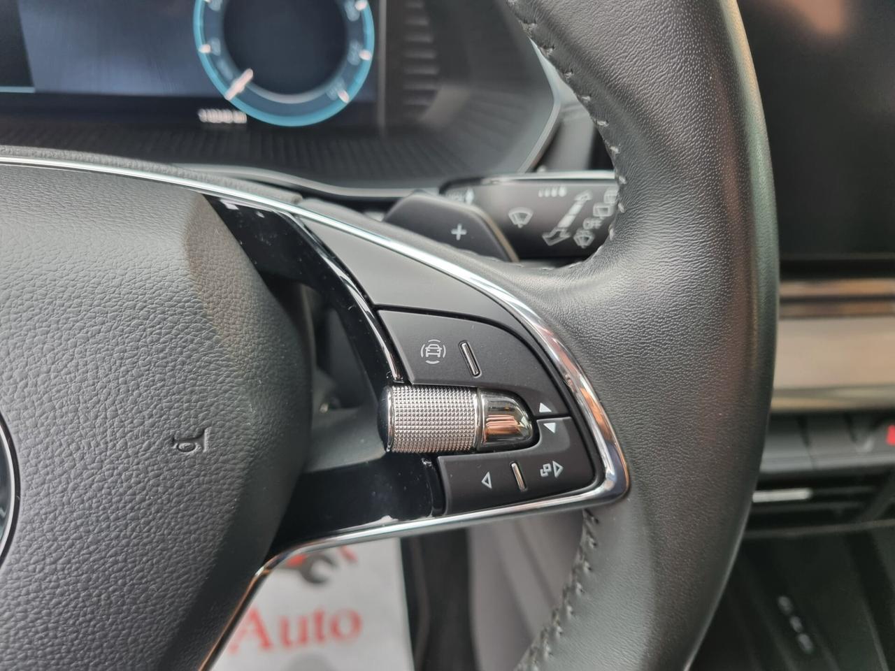 Skoda Octavia 2.0 TDI EVO SCR DSG Wagon Ambition