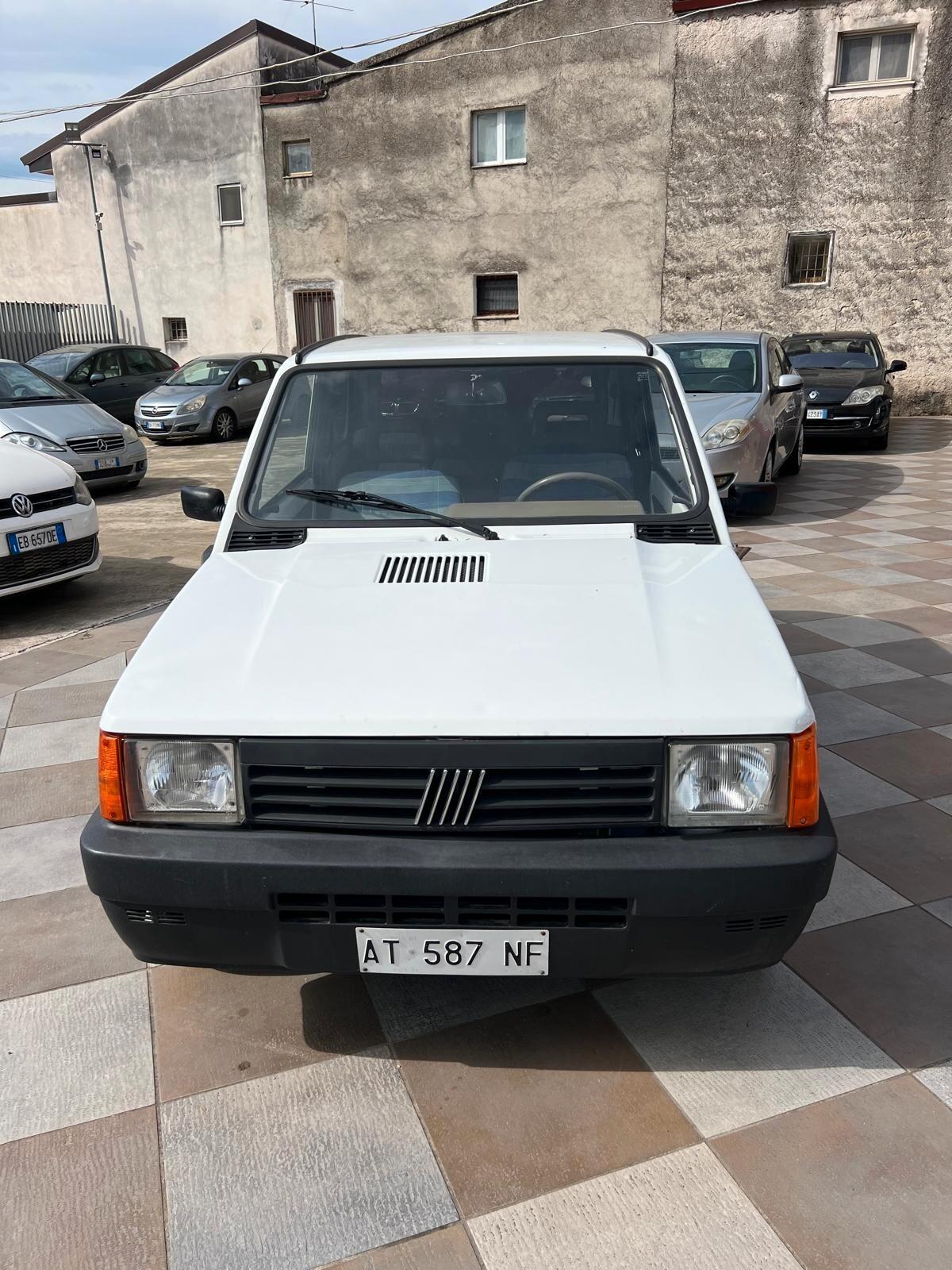 Fiat Panda 900 i.e. cat Jolly