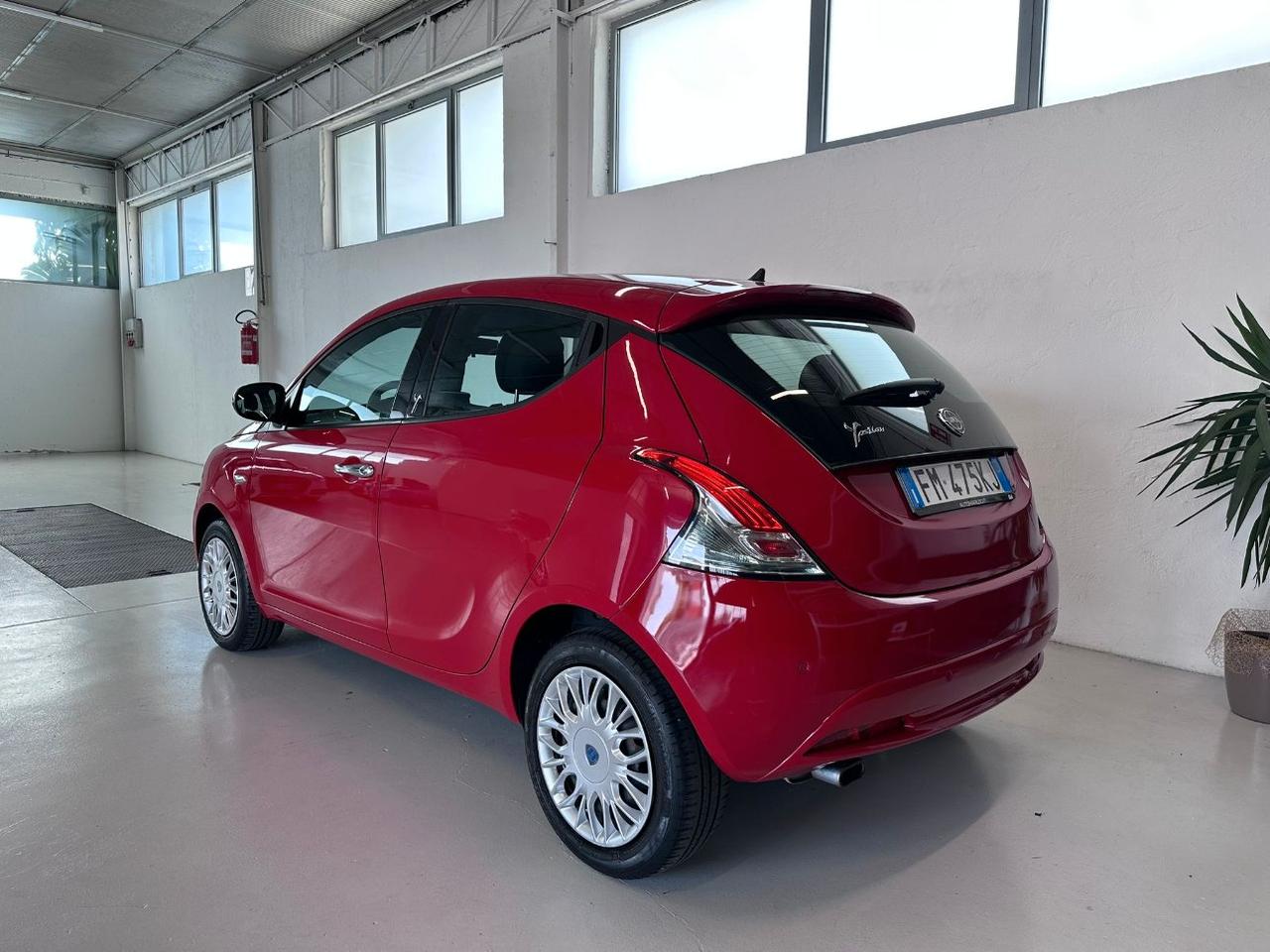 Lancia Ypsilon 5 Porte Ypsilon 1.2 Platinum 69cv my16