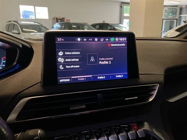 PEUGEOT 3008 1.5 BlueHDi 130cv GT Line EAT S&S