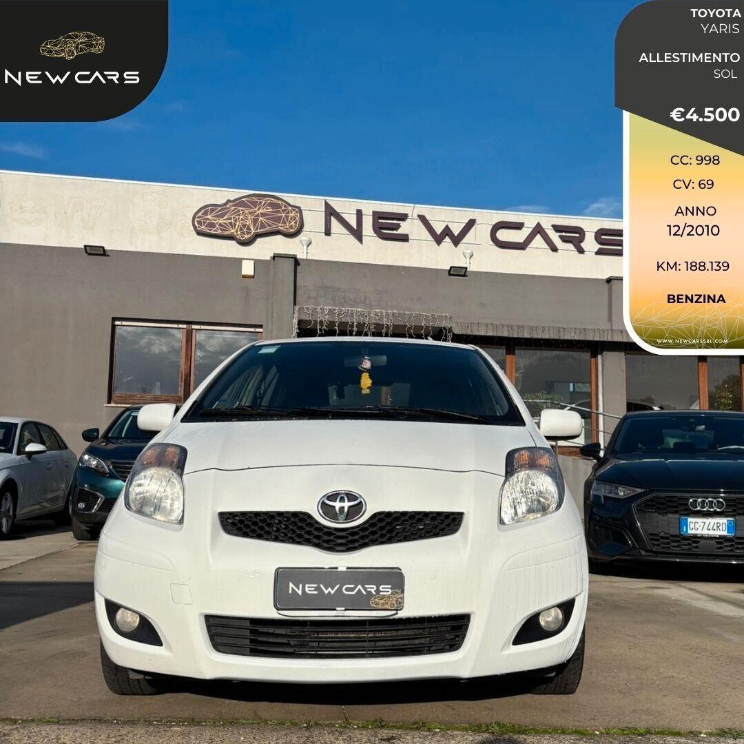 Toyota Yaris 1.0 5 porte Sol