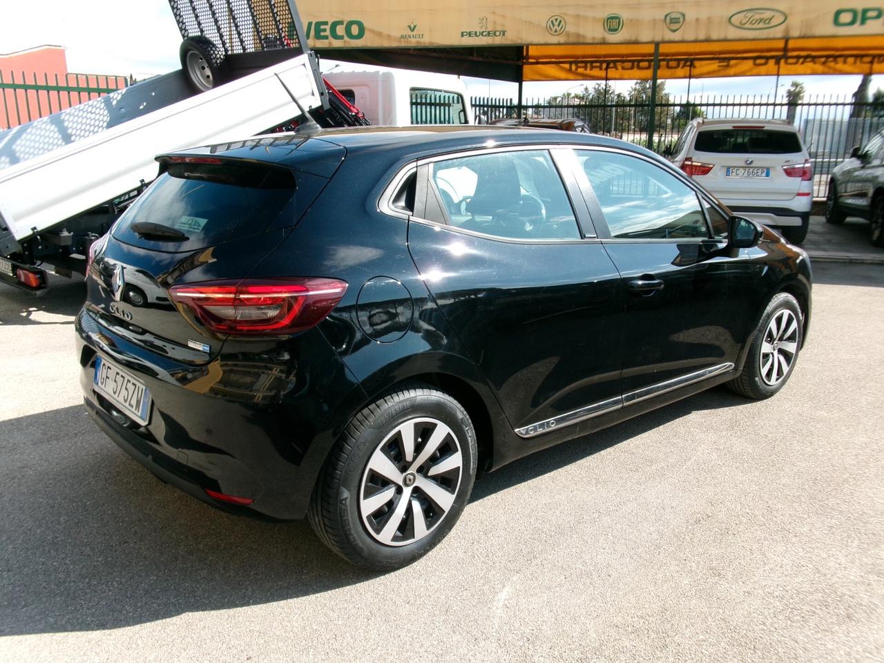 Renault Clio 1.6 E-TECH HYBRID/BENZINA AUTOMATICA